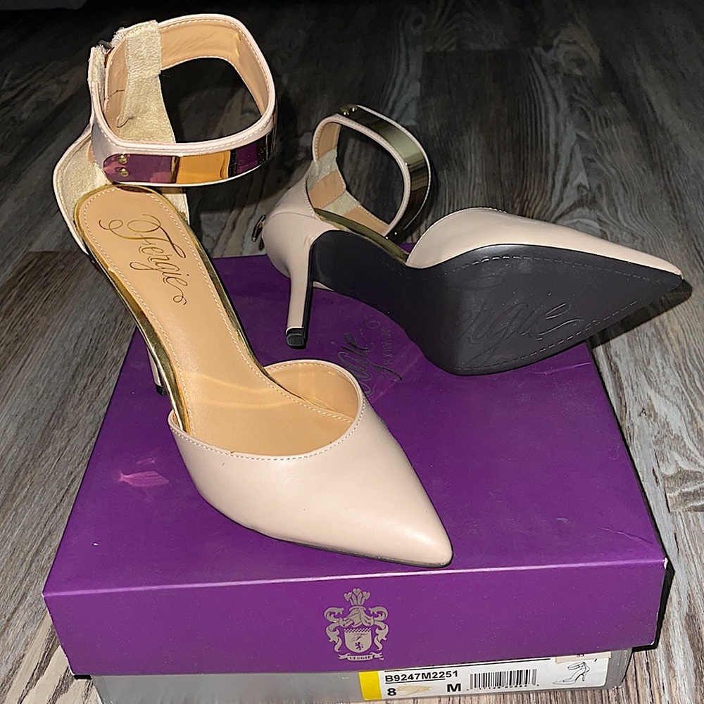 ✨FERGIE - Leather Stiletto Heels